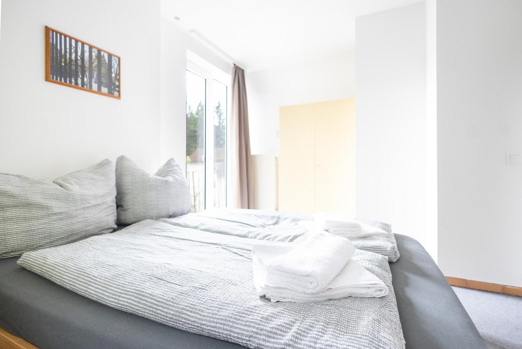 Apartmenthaus Am Waldrand- Kueche - Fruehstueck - Balkon Wildemann Eksteriør billede