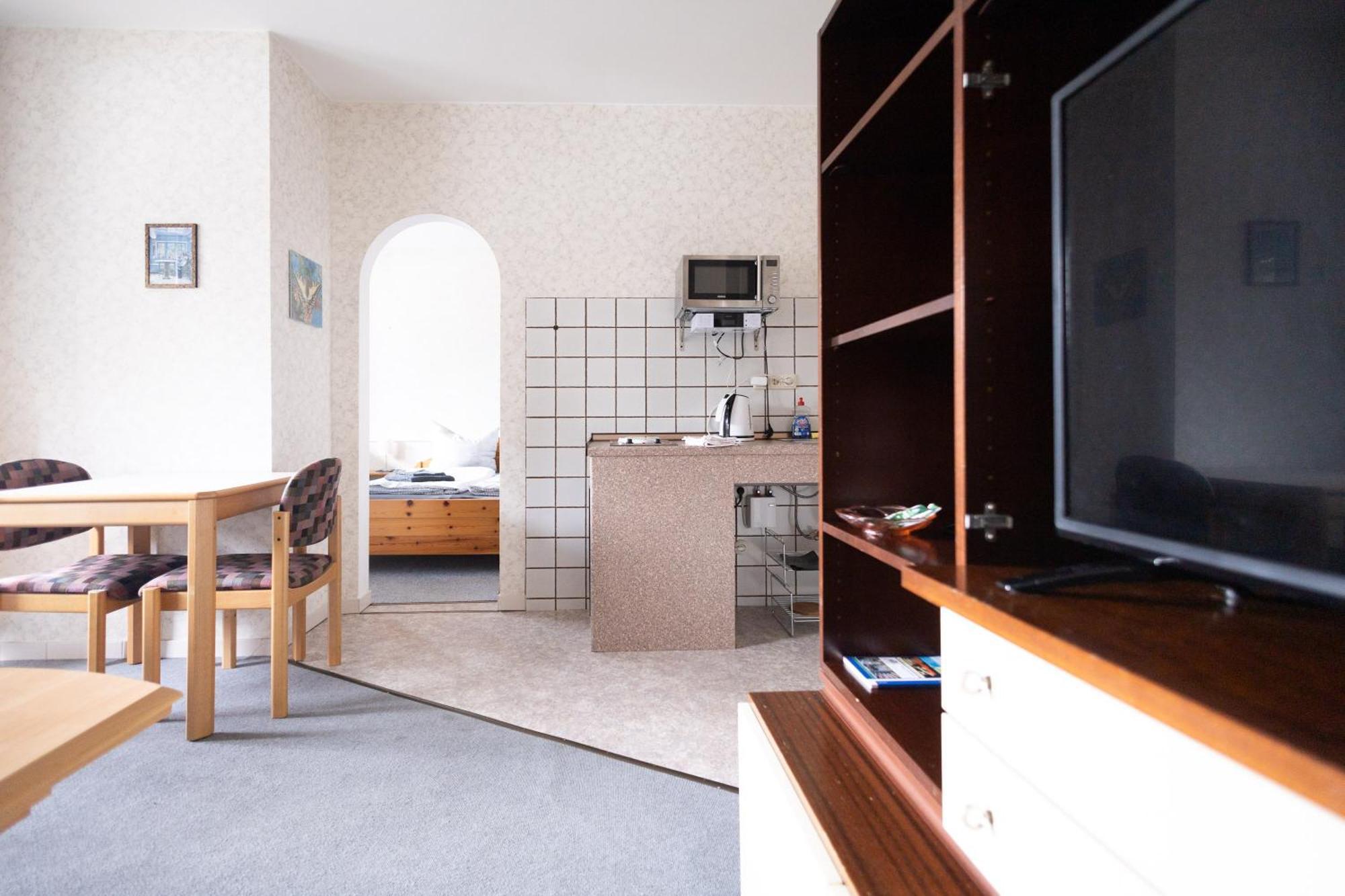 Apartmenthaus Am Waldrand- Kueche - Fruehstueck - Balkon Wildemann Eksteriør billede