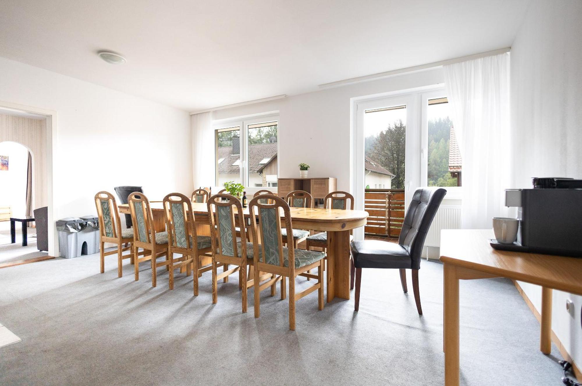 Apartmenthaus Am Waldrand- Kueche - Fruehstueck - Balkon Wildemann Eksteriør billede