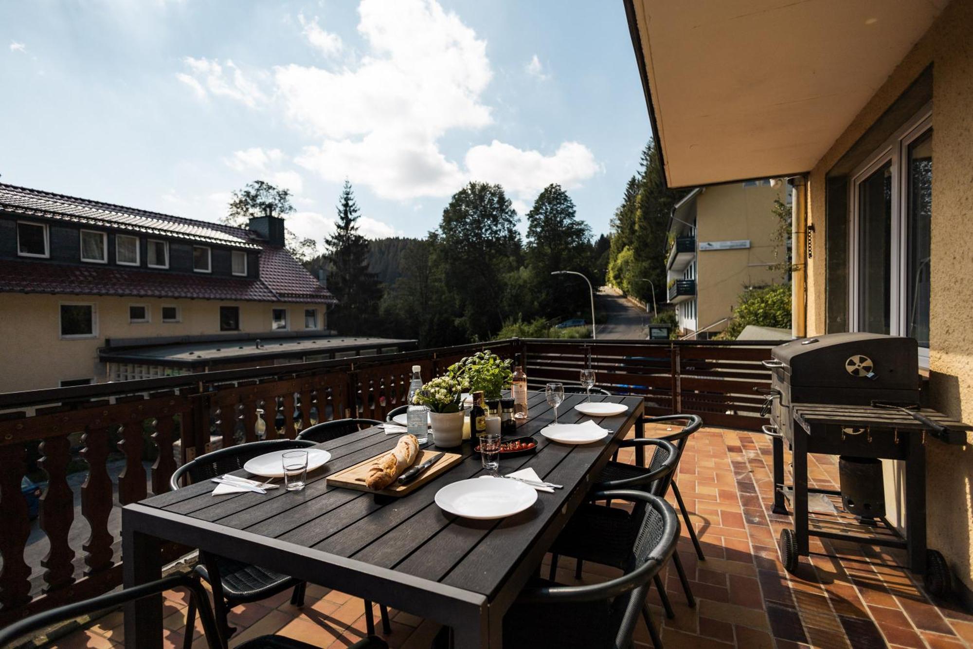 Apartmenthaus Am Waldrand- Kueche - Fruehstueck - Balkon Wildemann Eksteriør billede